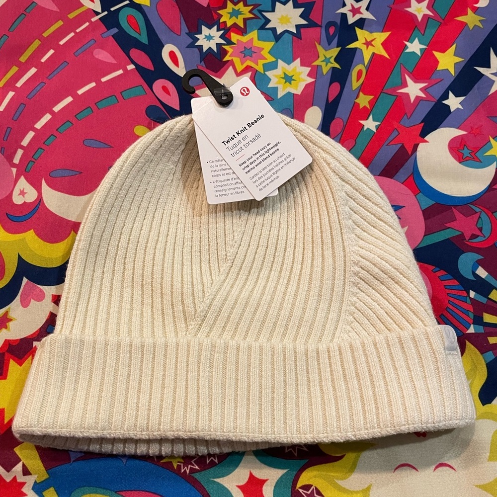 Lululemon Twist Knit Beanie